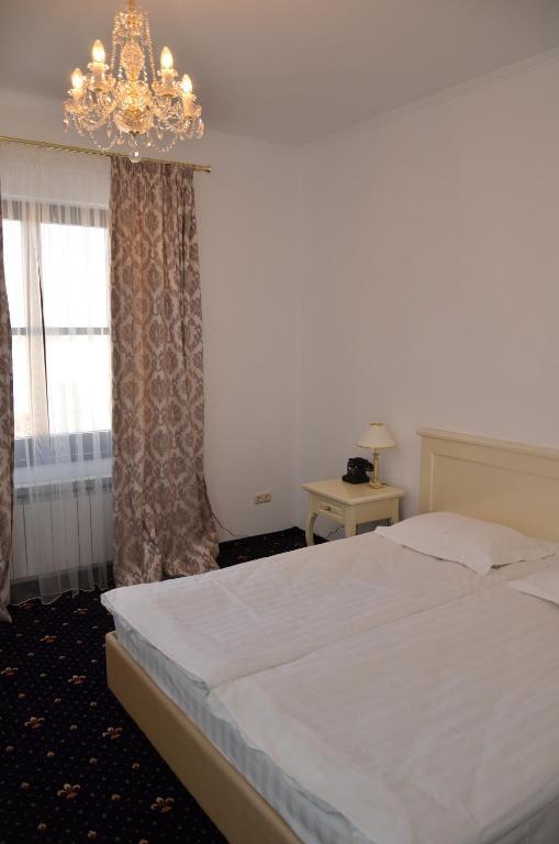 Chateau Royal Hotel Berezovka  部屋 写真