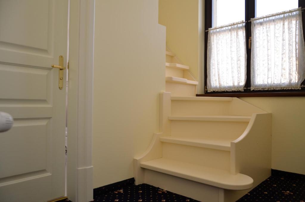 Chateau Royal Hotel Berezovka  部屋 写真