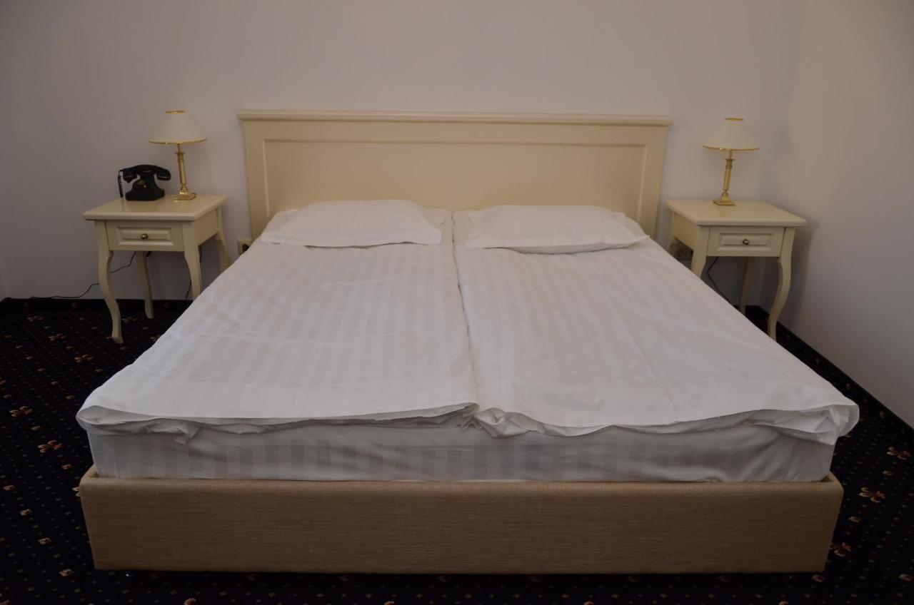 Chateau Royal Hotel Berezovka  部屋 写真